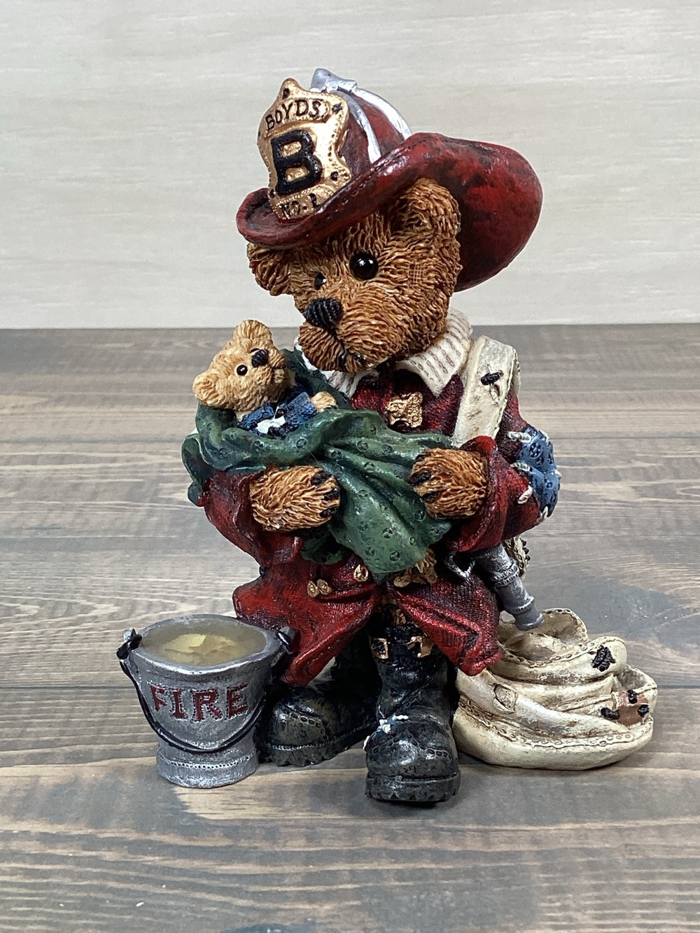 Boyds Bears 1996 Elliot; The Hero Style #2280